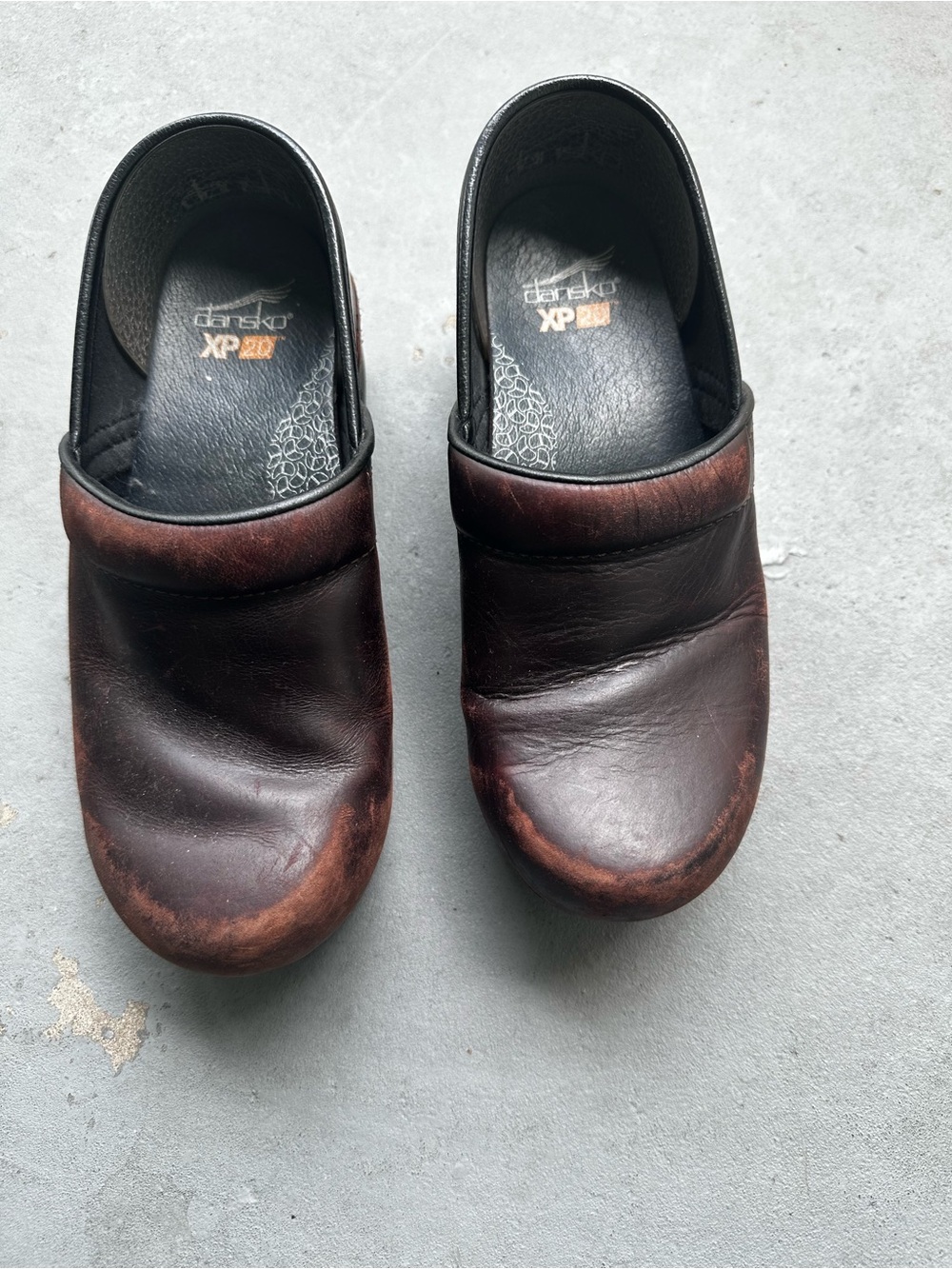 Dansko XP 2.0 Brown Leather Clogs